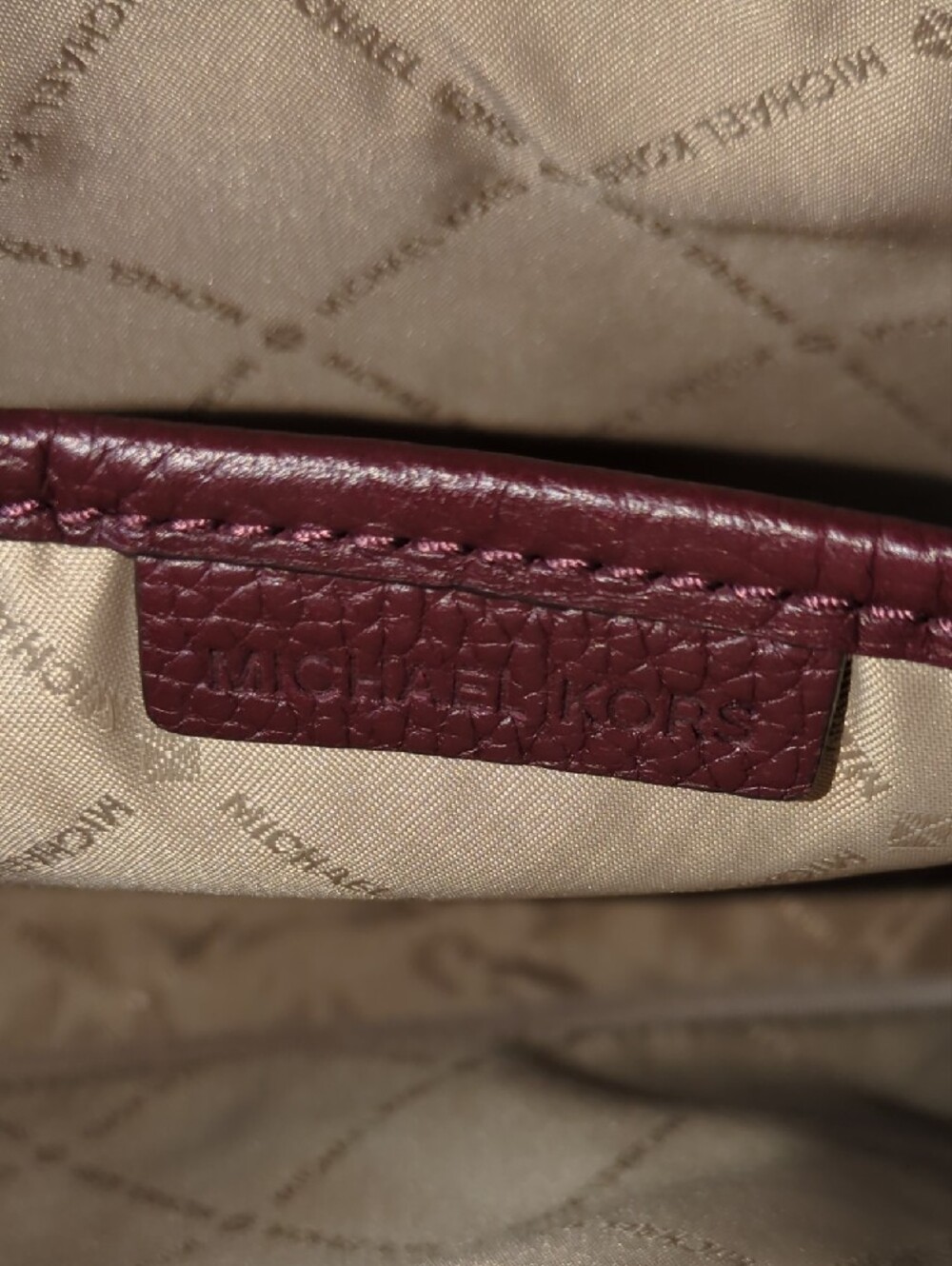 Michael Kors Plum MK Signature Crossbody with Center Stripe NOW ONLY $60 EUC - Picture 7 of 10